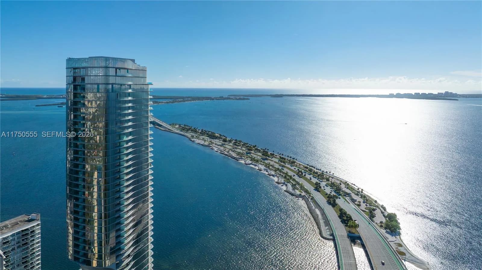 175 SE 25 RD # 3902, Miami, FL 33129