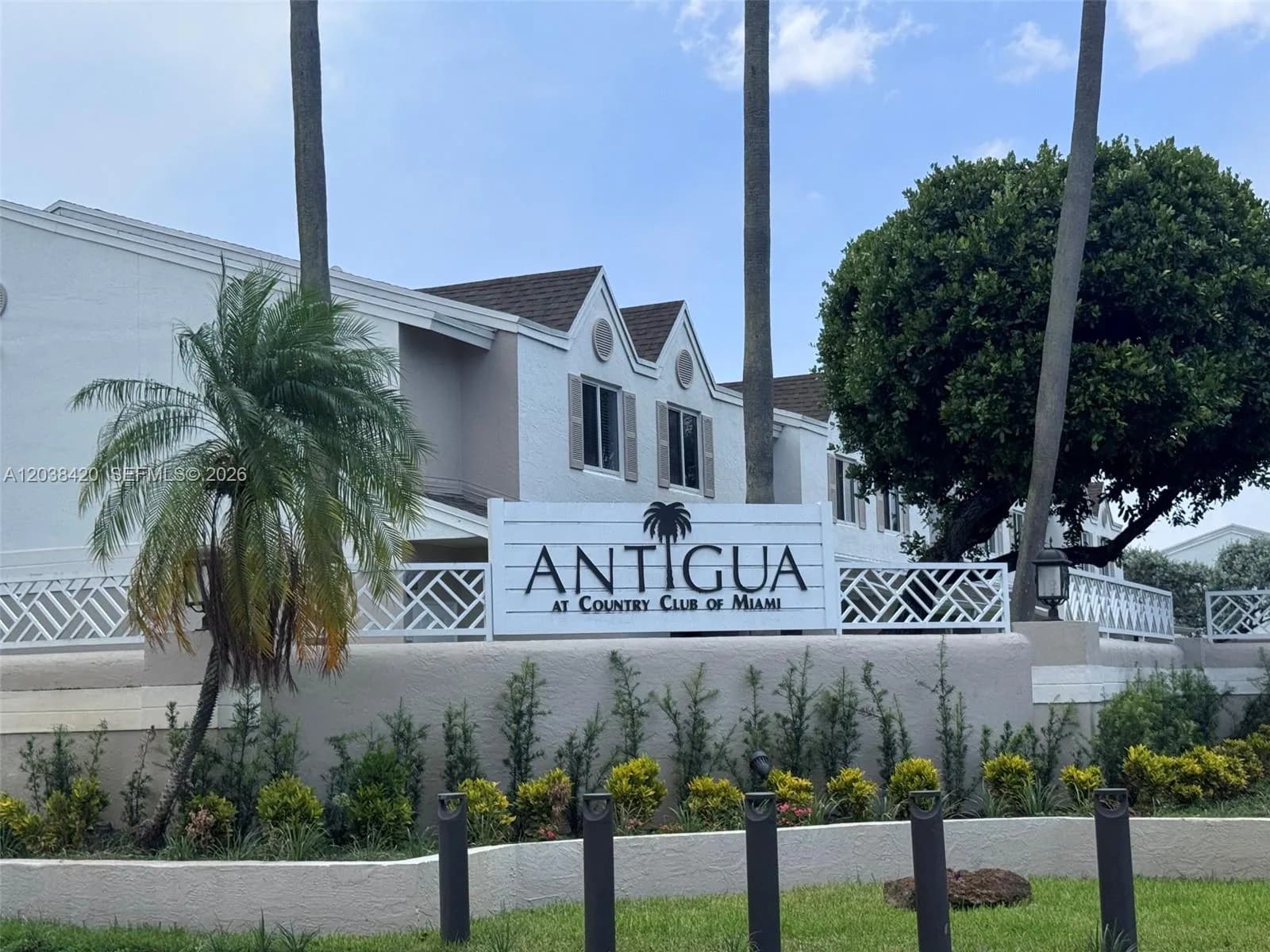 17425 NW 67th Pl # N-13, Hialeah FL 33015