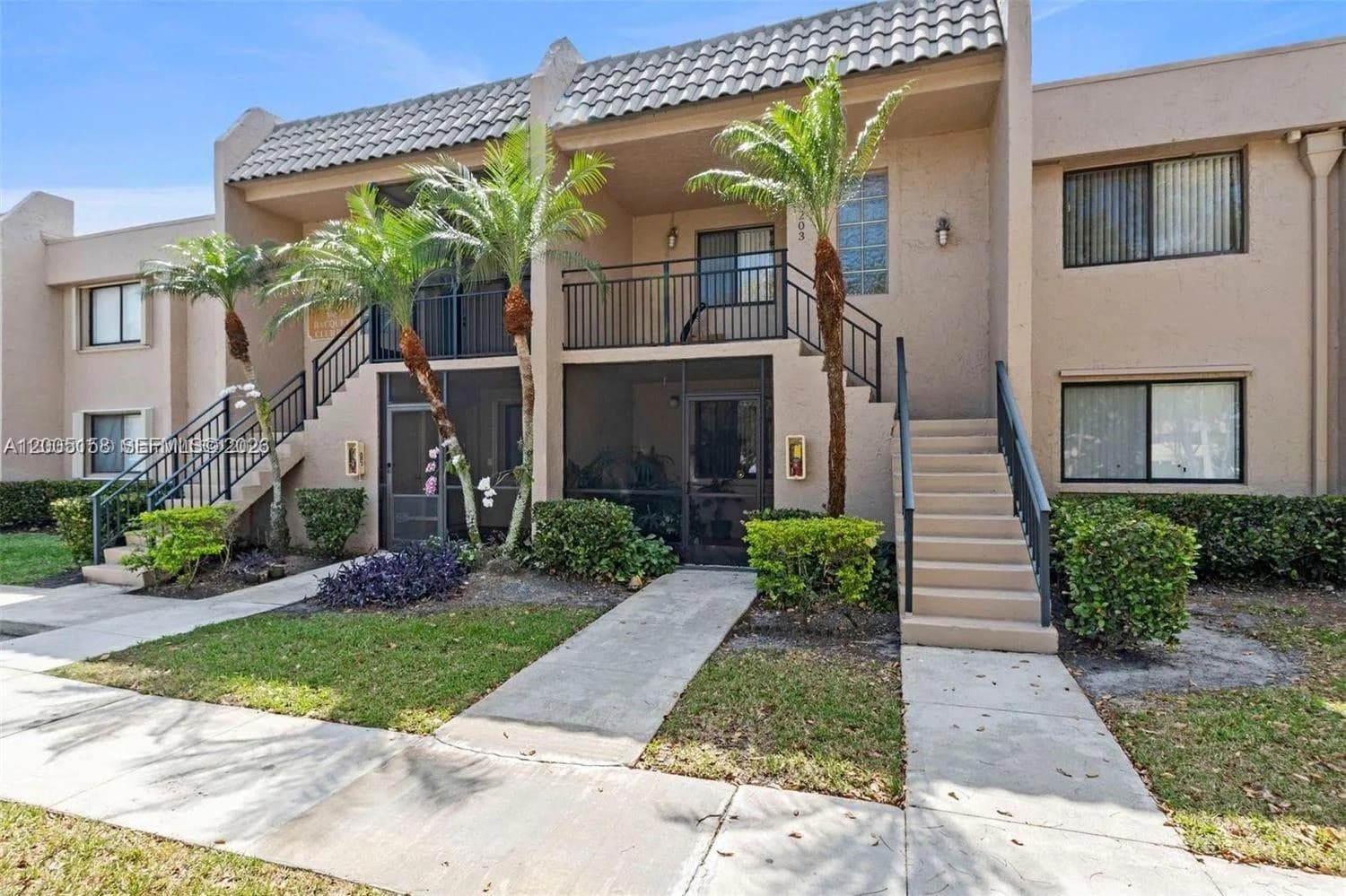 390 Racquet Club Rd # 202, Weston, FL 33326