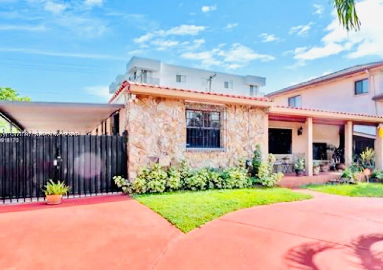 2424 SW 21st Ter, Miami FL 33145