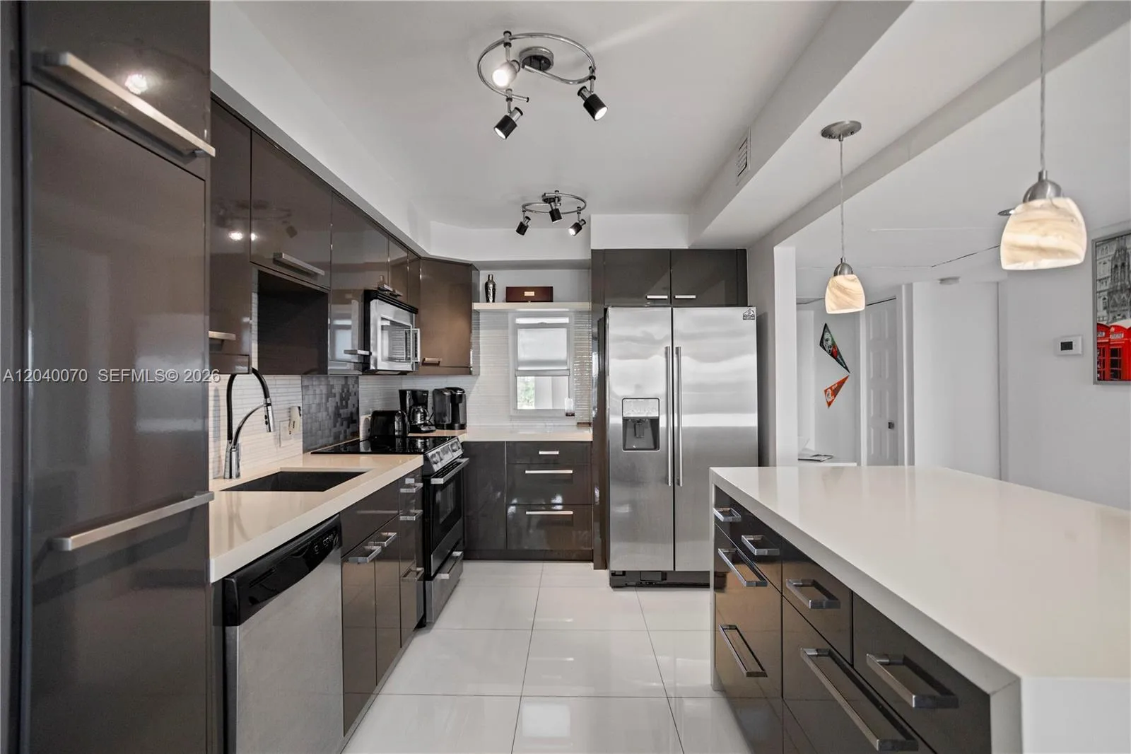 3050 N Palm Aire Dr # 710, Pompano Beach FL 33069