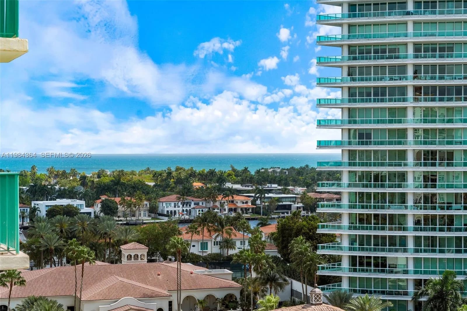 20000 E Country Club Dr # 1109, Aventura FL 33180