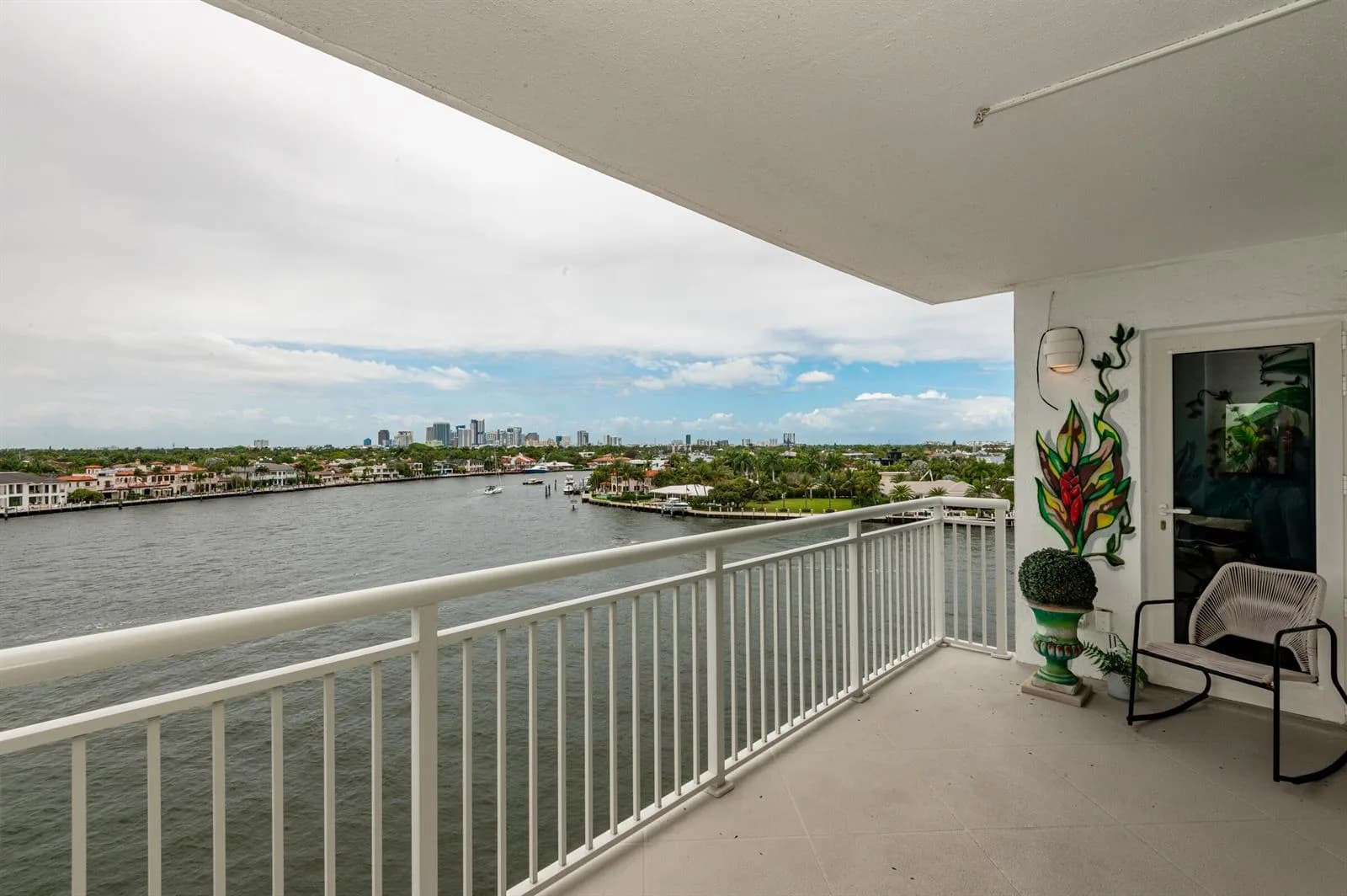 511 Bayshore Drive # 707, Fort Lauderdale FL 33304