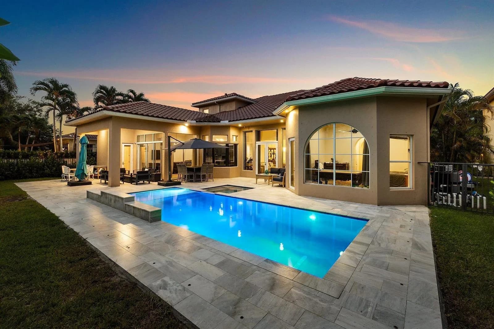 3381 Lago De Talavera, Lake Worth FL 33467