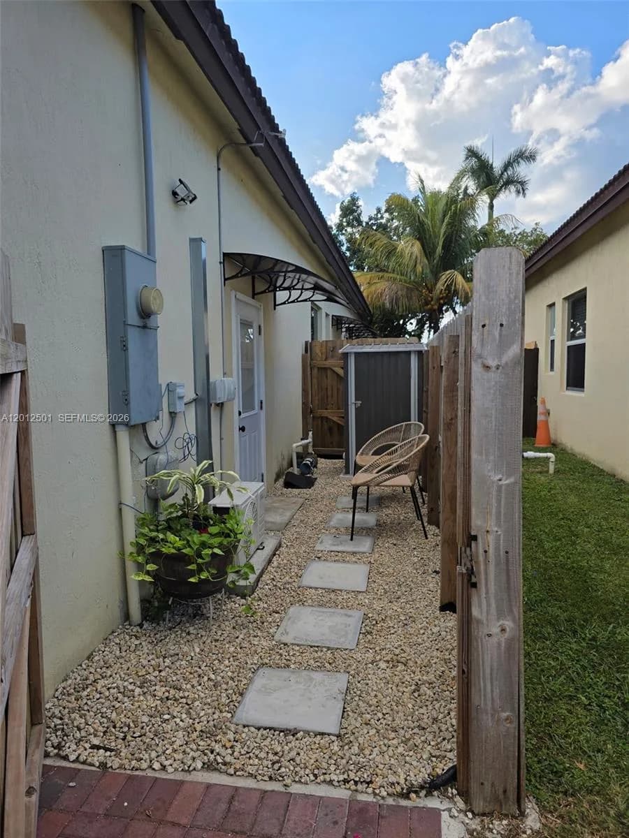 Listing