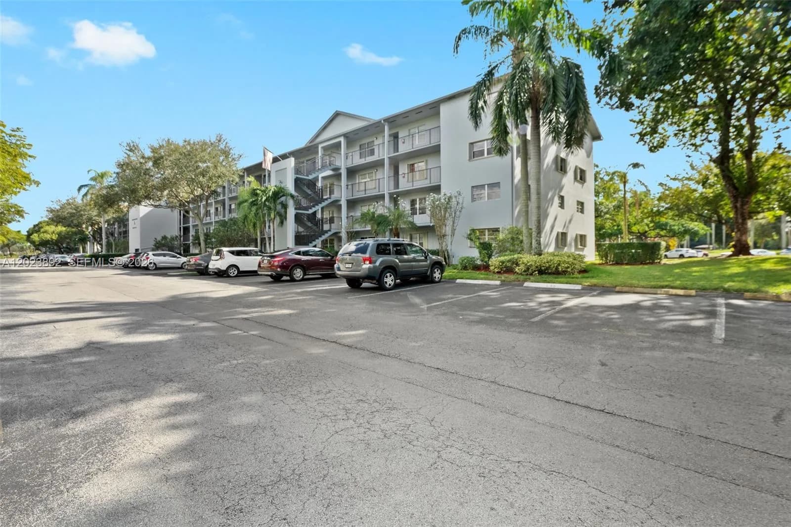 12600 SW 5th Ct # 212L, Pembroke Pines FL 33027