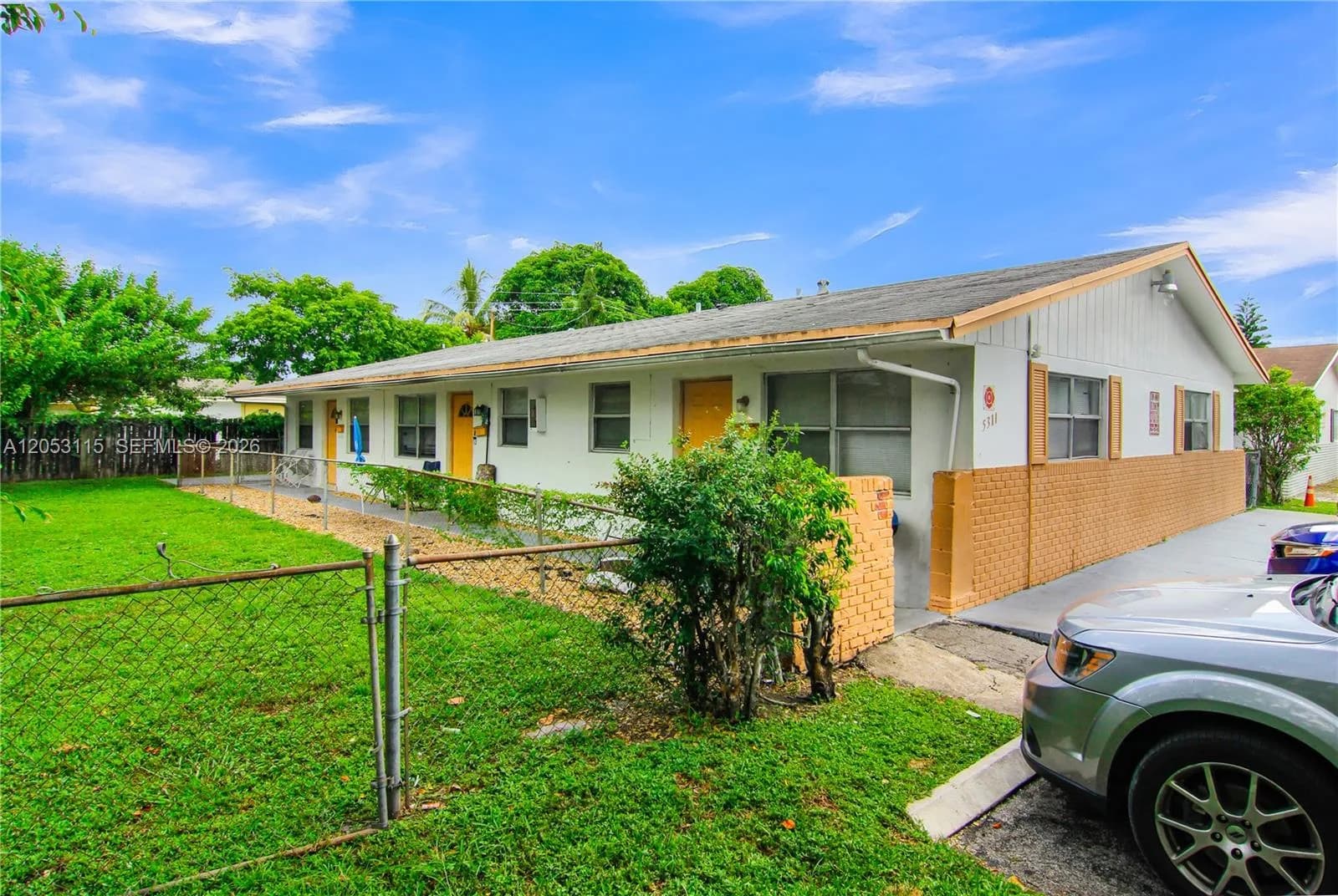 5311 NW 16th St, Lauderhill FL 33313