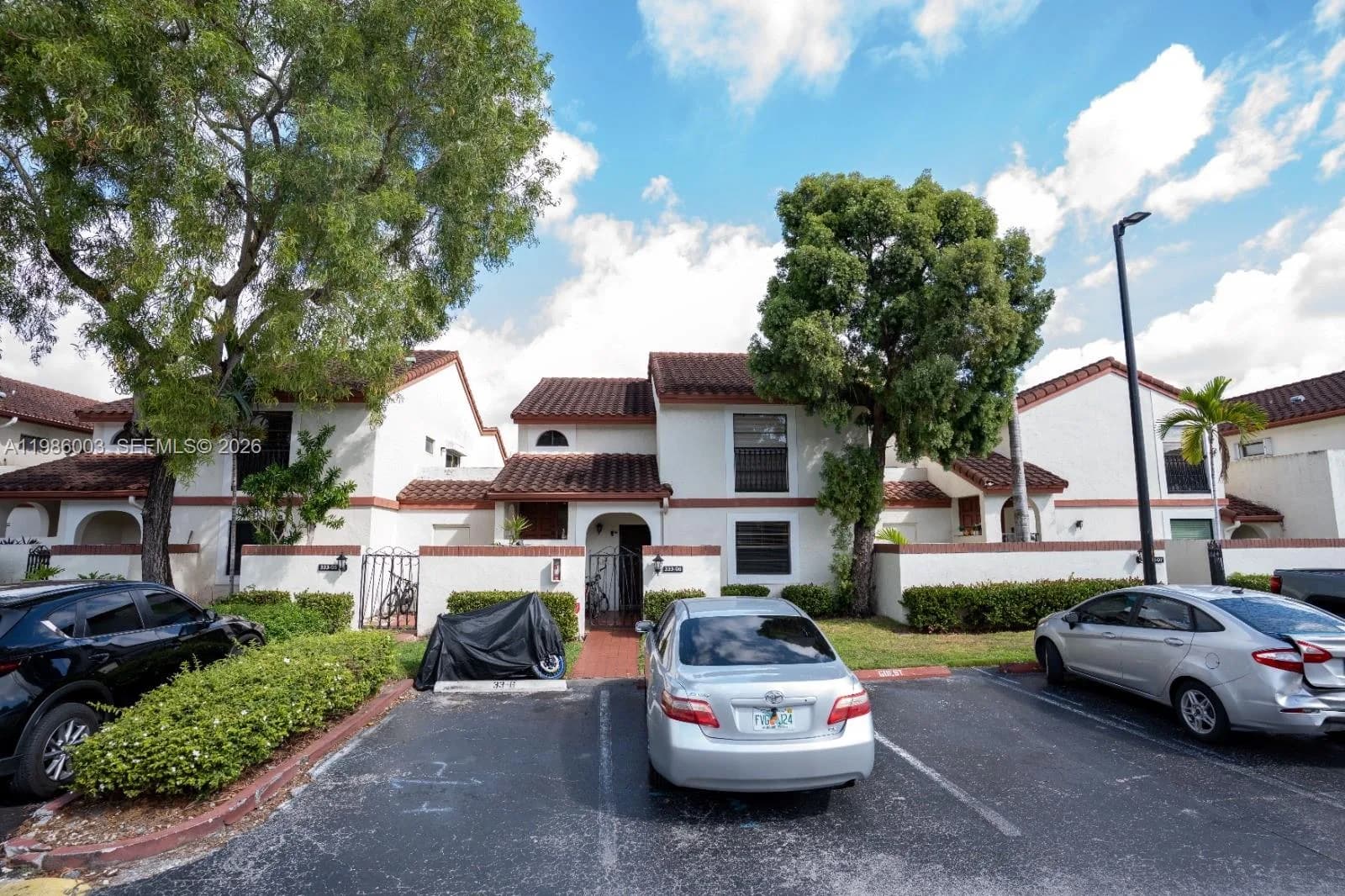 333 Ives Dairy Rd # A33306, Miami, FL 33179