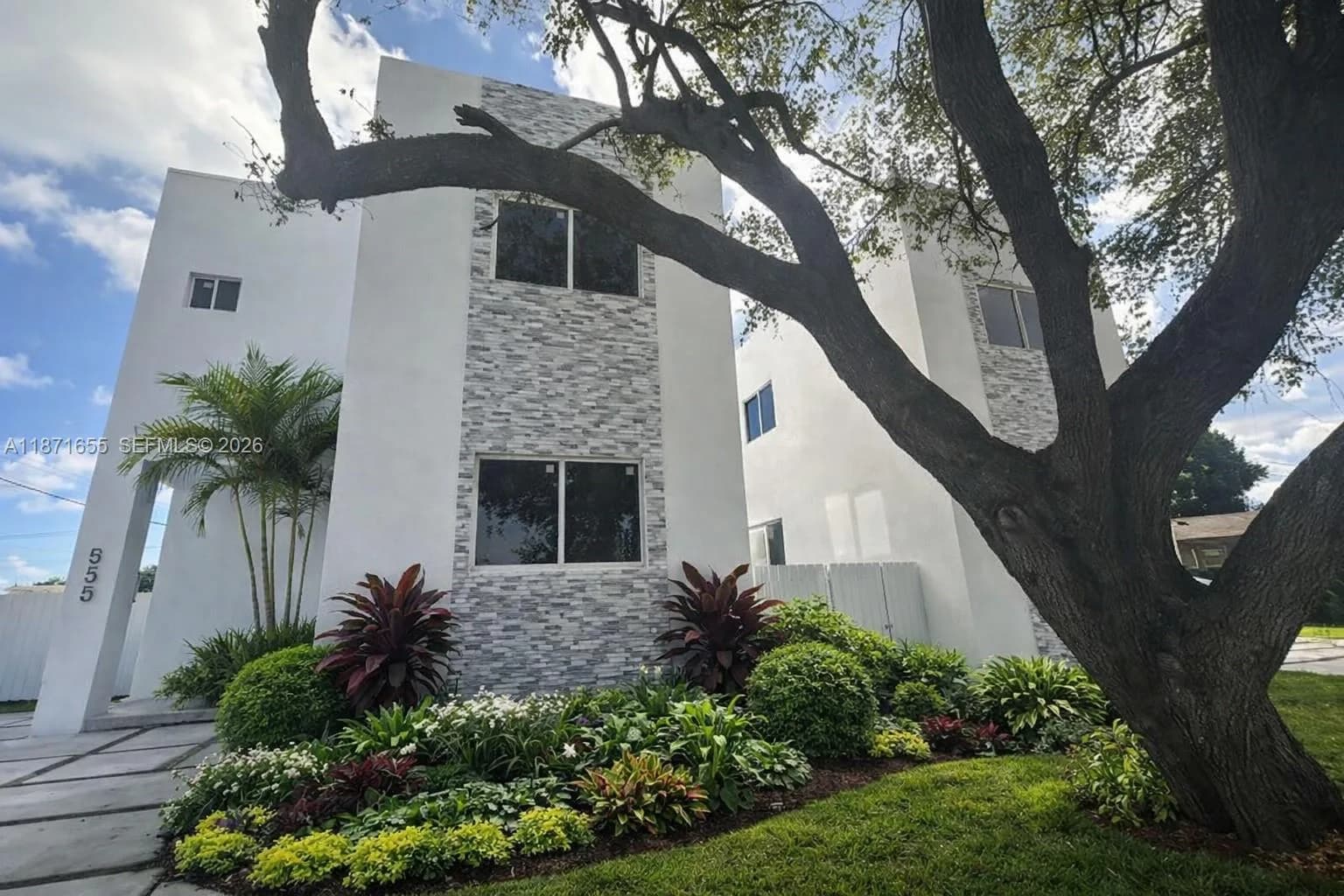 538 NW 17th Ave, Fort Lauderdale, FL 33311