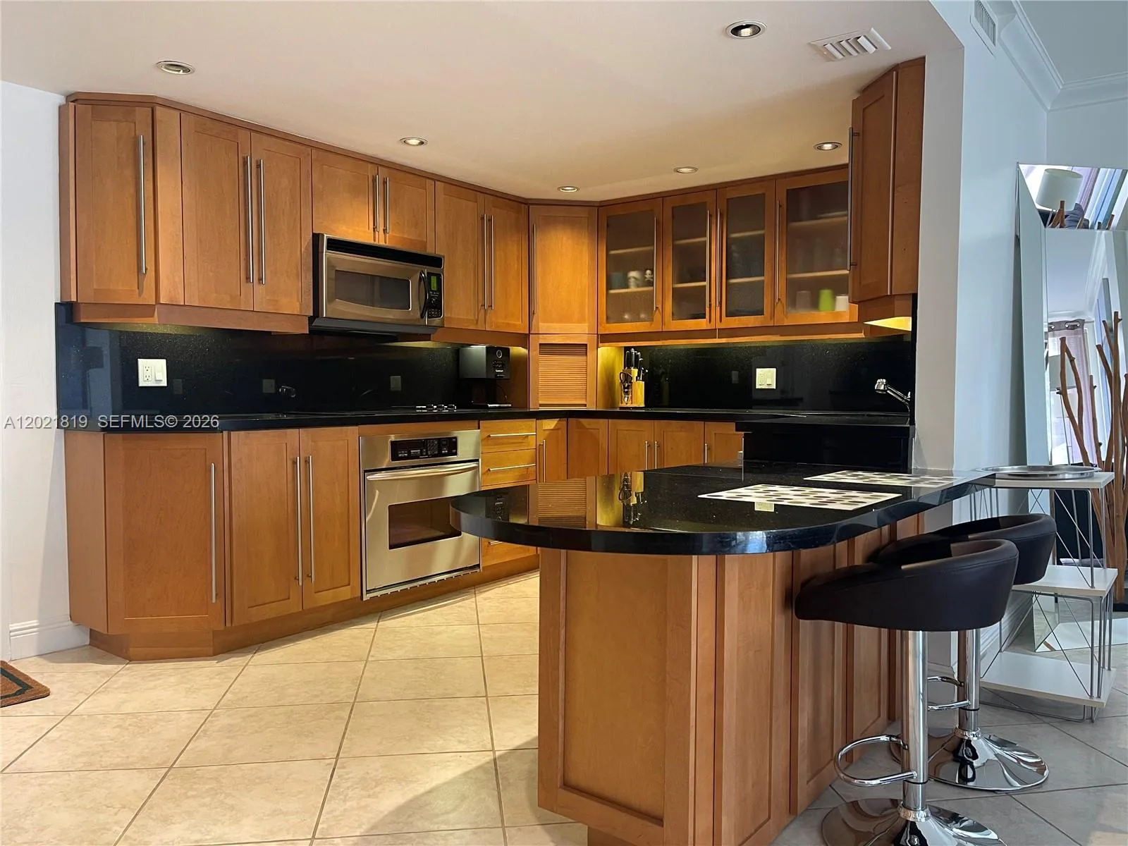 199 Ocean Lane Dr # 413, Key Biscayne FL 33149