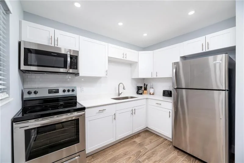 628 SW 14th Terrace, Fort Lauderdale, FL 33312