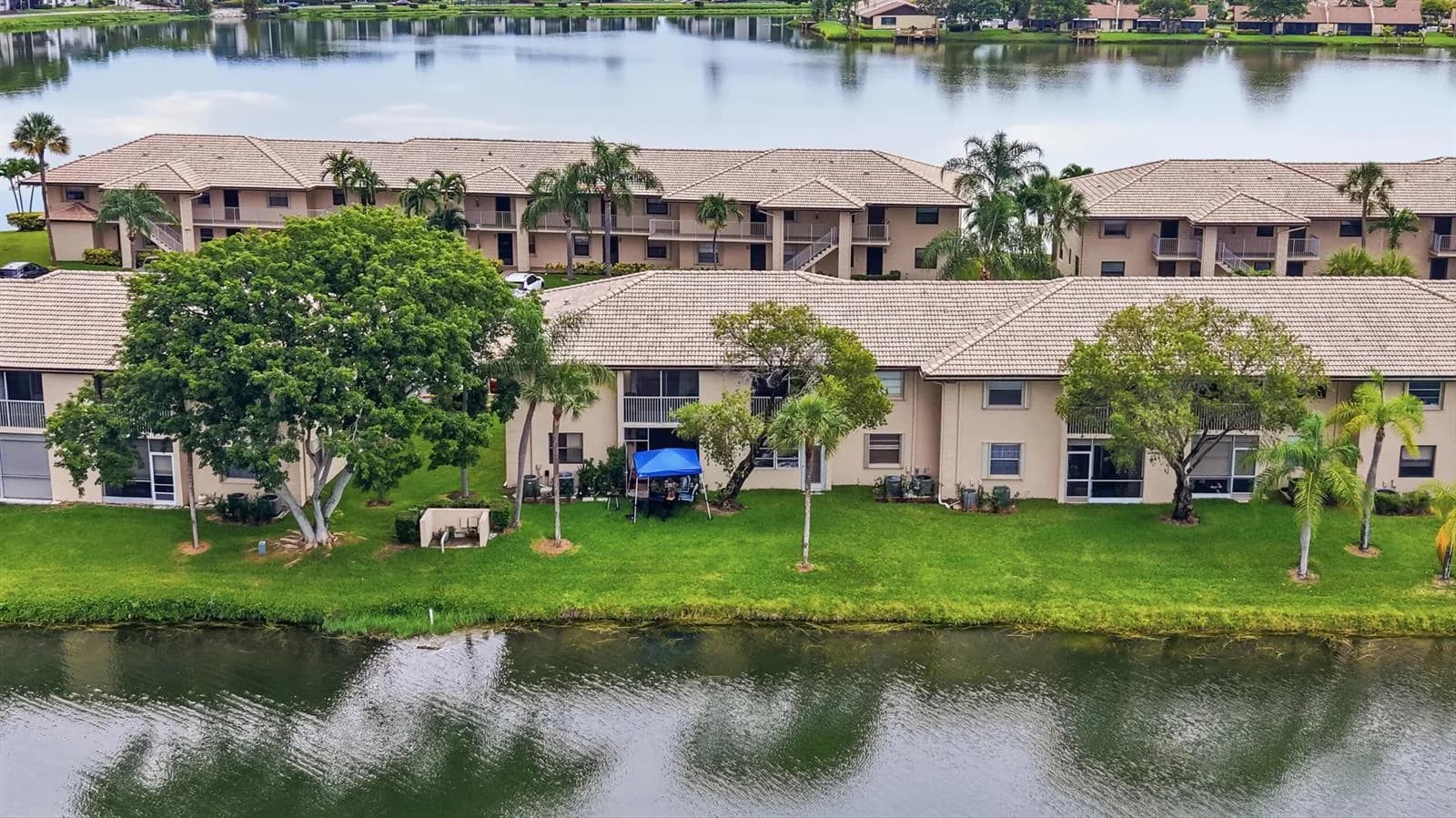 5501 Lakeside Drive # 207, Margate FL 33063