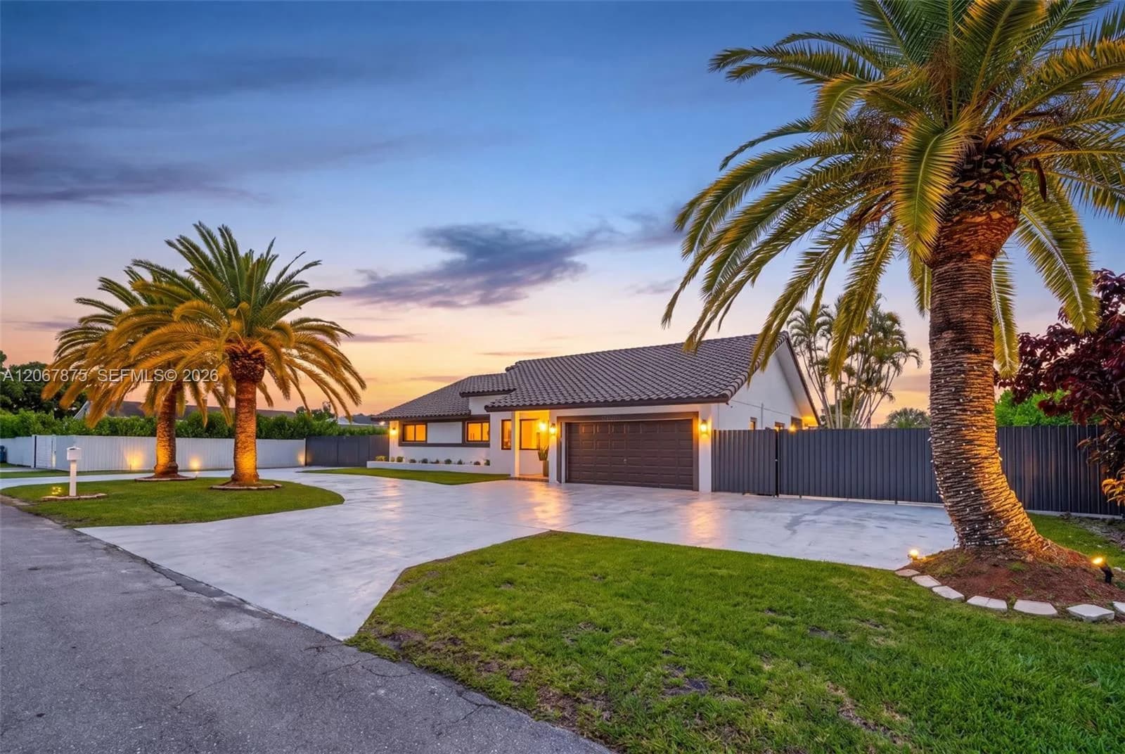 28451 SW 164th Ave, Homestead FL 33033