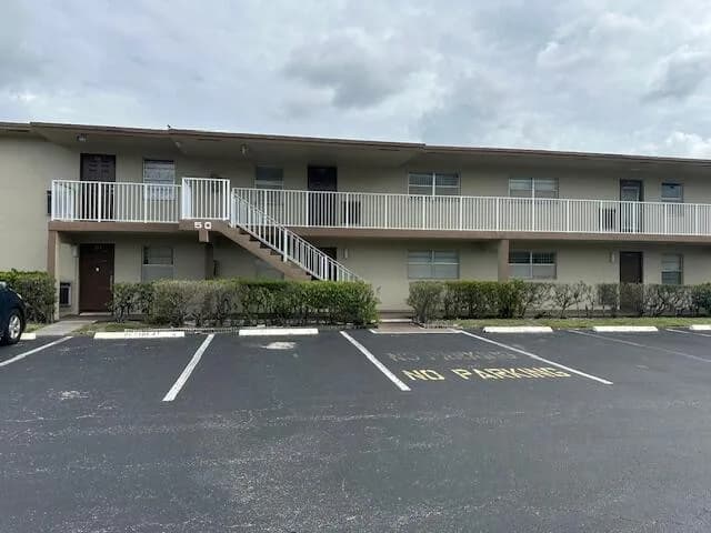 7805 W Atlantic Boulevard # 202, Margate FL 33063