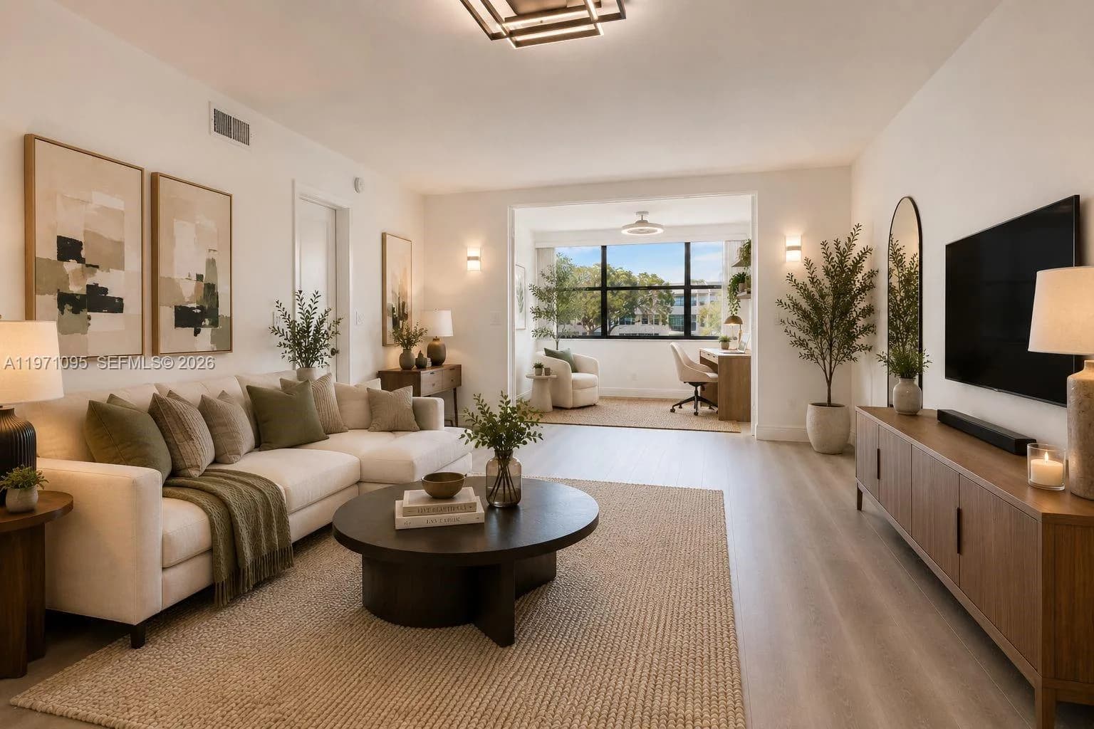 10207 Sunrise Lakes Blvd # 204, Sunrise FL 33322