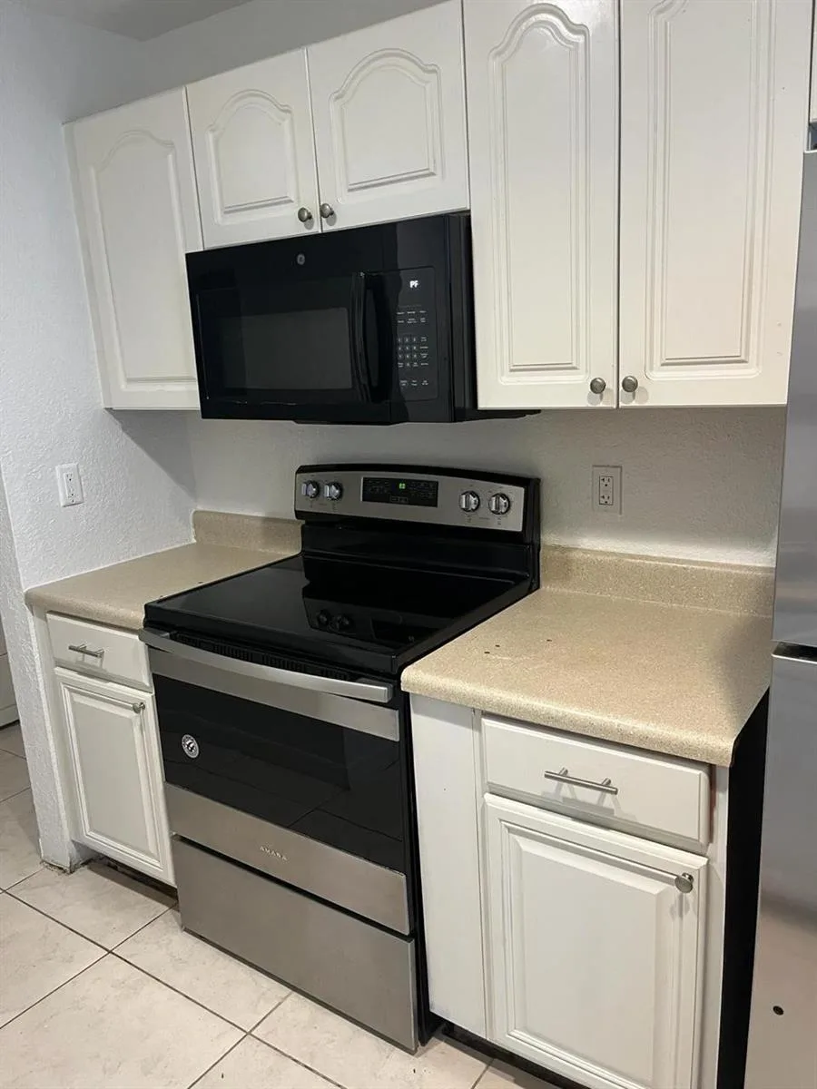 2952 NW 55th Avenue # 2A, Lauderhill FL 33313