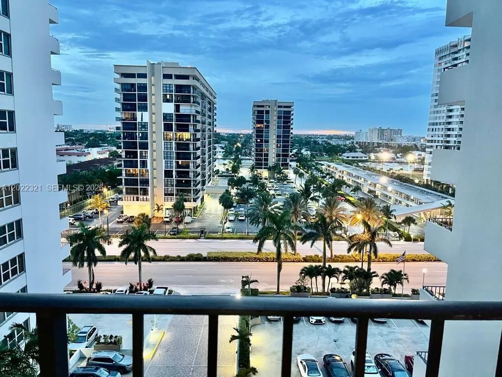 2030 S Ocean Dr # 801, Hallandale Beach FL 33009
