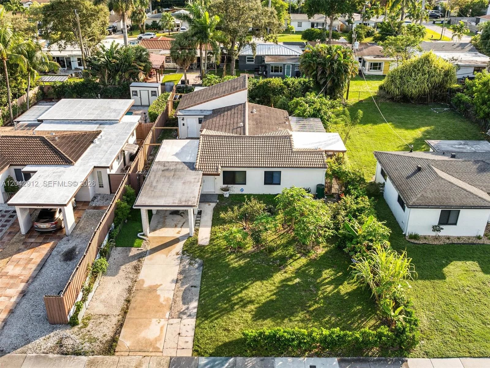 700 DAVIE BOULEVARD, Fort Lauderdale FL 33315