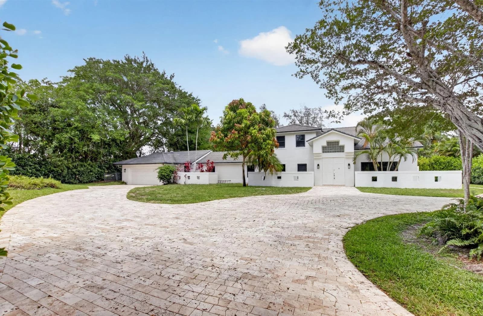 8044 Twin Lake Drive, Boca Raton, FL 33496