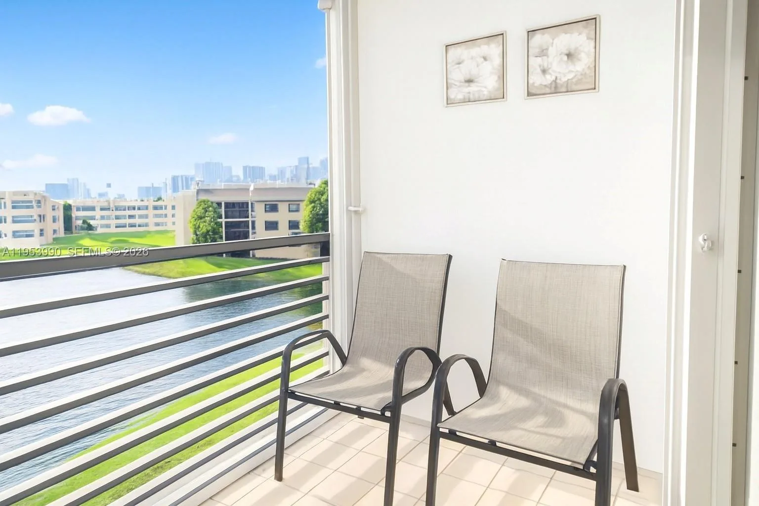 10405 Sunrise Lakes Blvd # 311, Sunrise FL 33322
