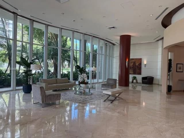 2475 Brickell Ave # 1704, Miami, FL 33129