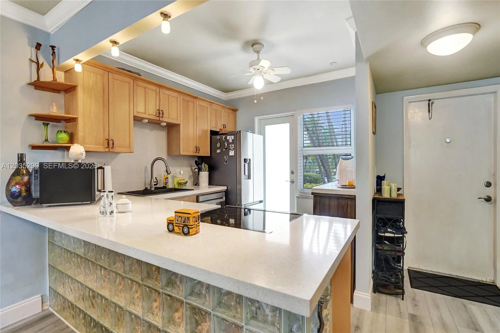 3181 S Ocean Dr # 107, Hallandale Beach FL 33009
