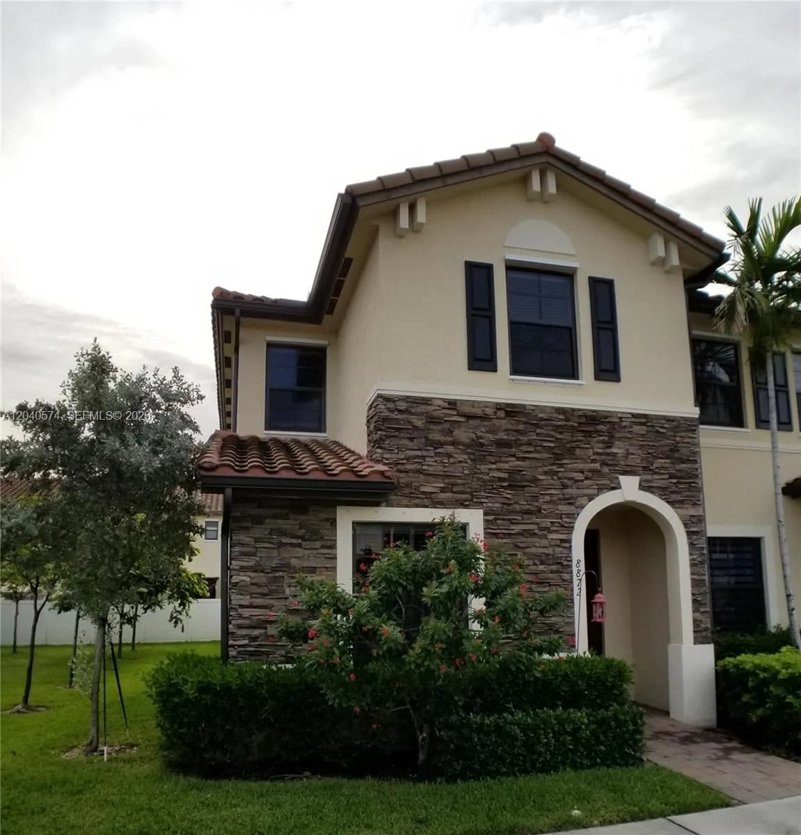 8872 W 35th Ct, Hialeah, FL 33018