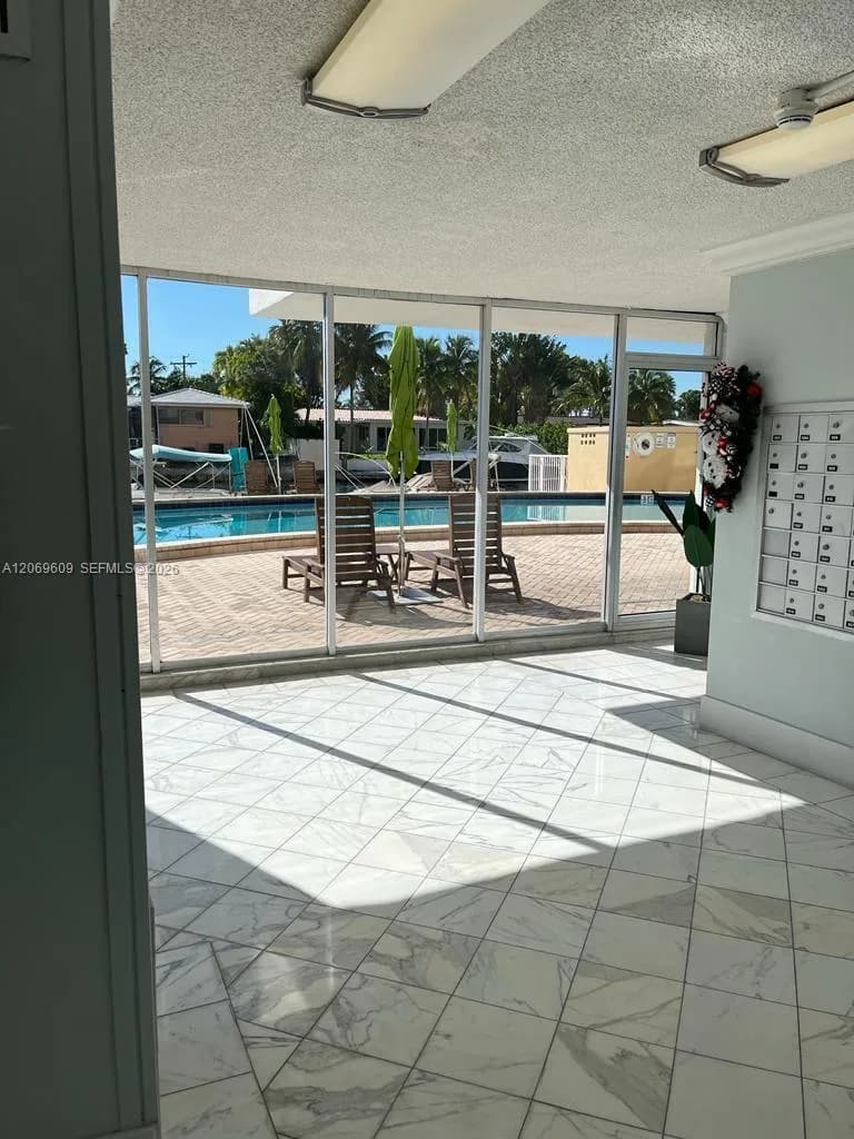 2020 NE 135th St # 609, North Miami, FL 33181