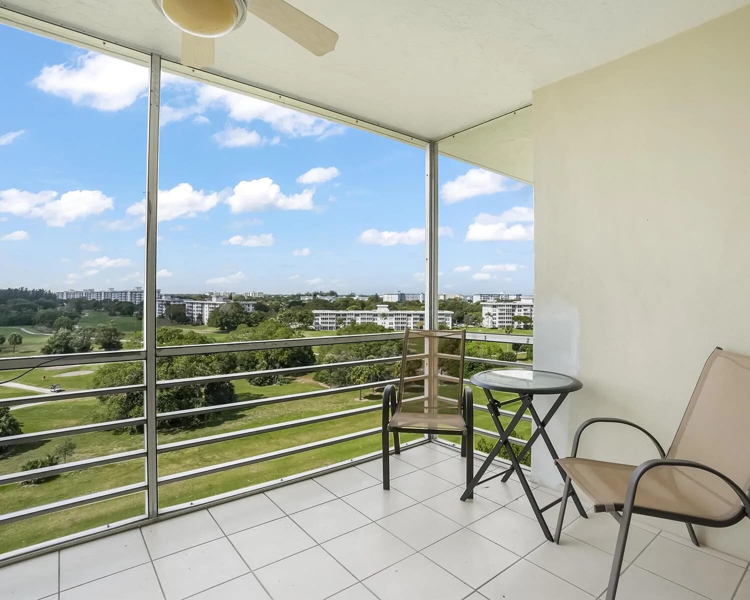 2671 S Course Drive # 907, Pompano Beach, FL 33069