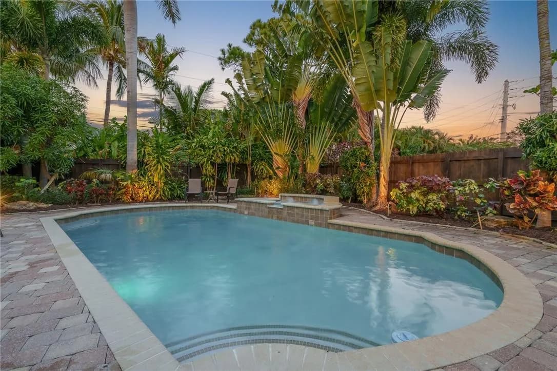 425 NE 25th Street, Wilton Manors FL 33305